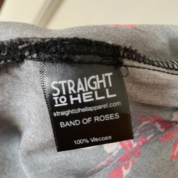 Straight to Hell band of roses button up - Picture 4 of 5